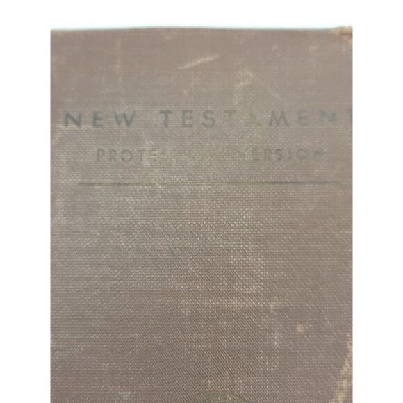 EARLY WWII 1942 US Soldier Named and Inscribed Bible - Picture 2 of 9